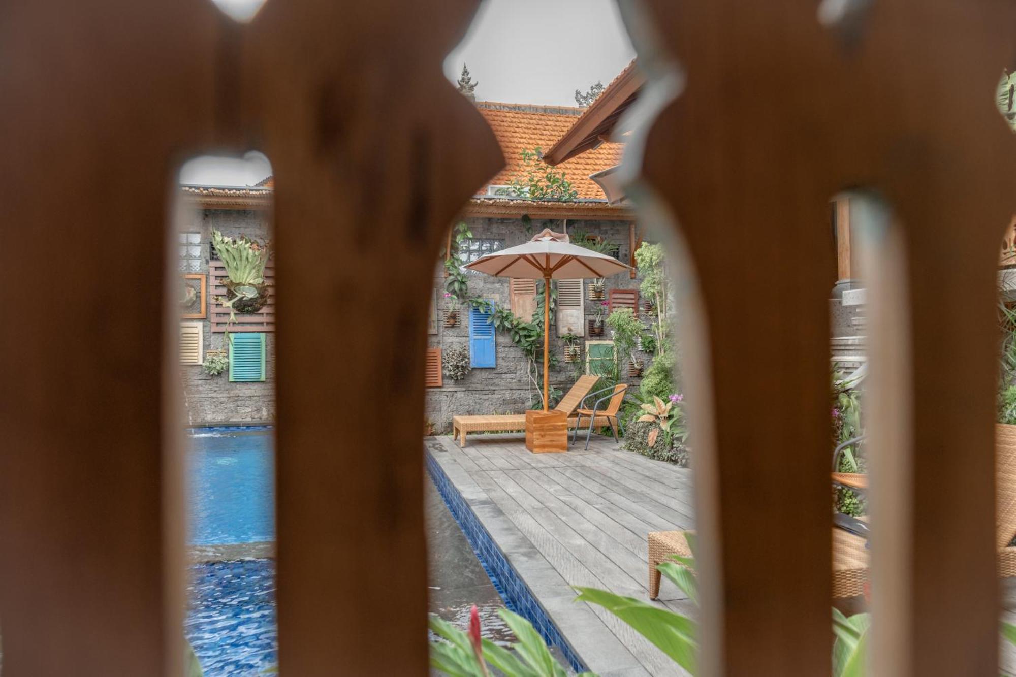 Hotel Taman Prabhawa Sukawati Zewnętrze zdjęcie