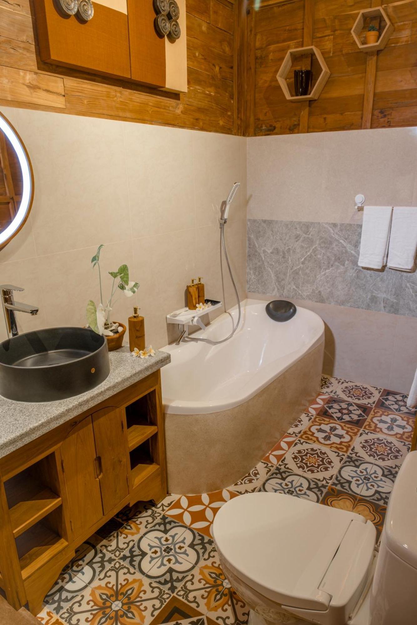 Hotel Taman Prabhawa Sukawati Zewnętrze zdjęcie